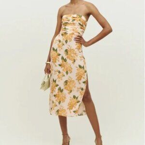 Reformation Lore Ruched Floral-print Georgette Midi Dress In Yellow